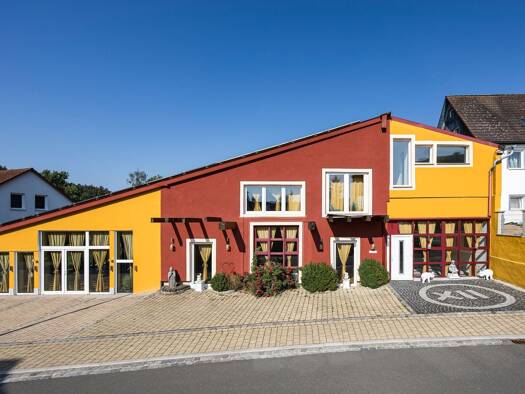 Gastronomie/Hotel zum Kauf 2.349 m² Gastrofläche 3.270 m² Grundstück Oberrimbach Burghaslach 96152