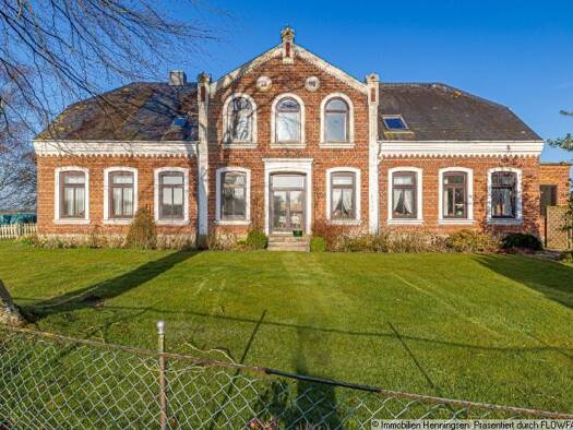 Haus zum Kauf 680.000 € 12 Zimmer 220 m² 15.800 m² Grundstück Gelting 24395