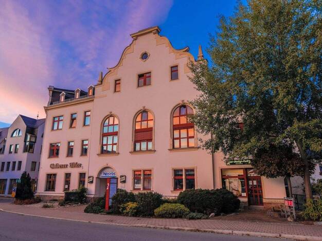 Studio zur Miete 696 € 3,5 Zimmer 105 m² Postplatz 7 Stollberg Stollberg/Erzgeb. 09366