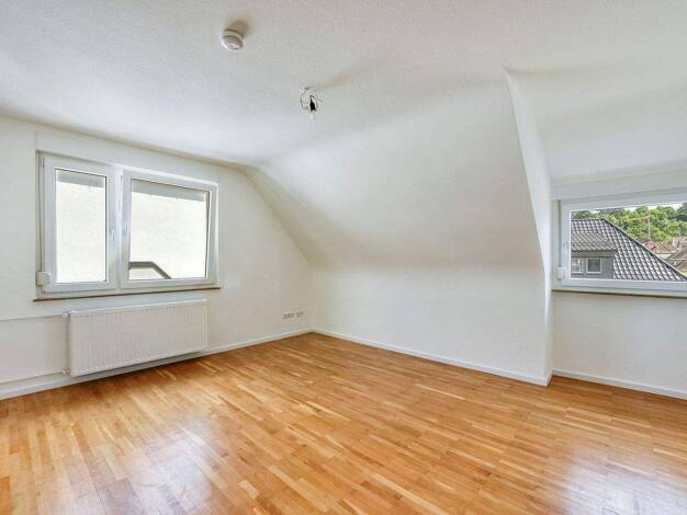 Wohnung zur Miete 740 € 2 Zimmer 46 m² 2. Geschoss Mönchsbergstraße 80 Zuffenhausen Stuttgart 70435