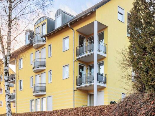 Wohnung zur Miete 718 € 3 Zimmer 71,8 m² 1. Geschoss frei ab 15.04.2026 Selbitz 95152