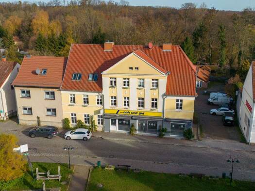 Mehrfamilienhaus zum Kauf als Kapitalanlage geeignet 990.000 € 14 Zimmer 288,2 m² 1.000 m² Grundstück Wriezener Straße 3 Buckow Buckow 15377