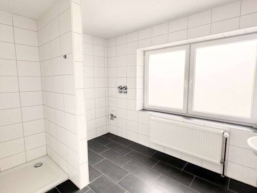 Wohnung zur Miete 630 € 2 Zimmer 78 m² Friedeburg Friedeburg 26446