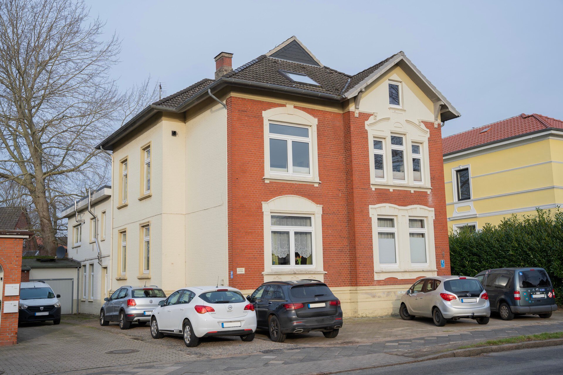 Mehrfamilienhaus zum Kauf 469.900 € 14 Zimmer 371 m²<br/>Wohnfläche 558 m²<br/>Grundstück Wahlbezirk 13 Itzehoe 25524