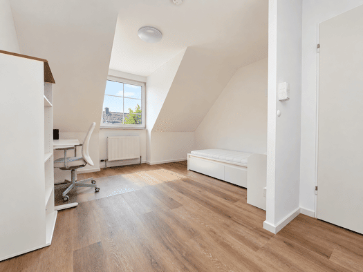 Wohnung zum Kauf 125.000 € 1 Zimmer 18 m² 4. Geschoss Anger Erlangen 91052