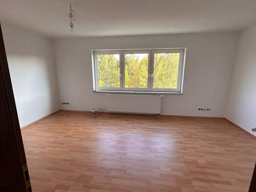 Wohnung zur Miete 220 € 1 Zimmer 36 m² 3. Geschoss frei ab sofort Robert-Erbe-Straße 8 Bieblach-Ost Gera 07552