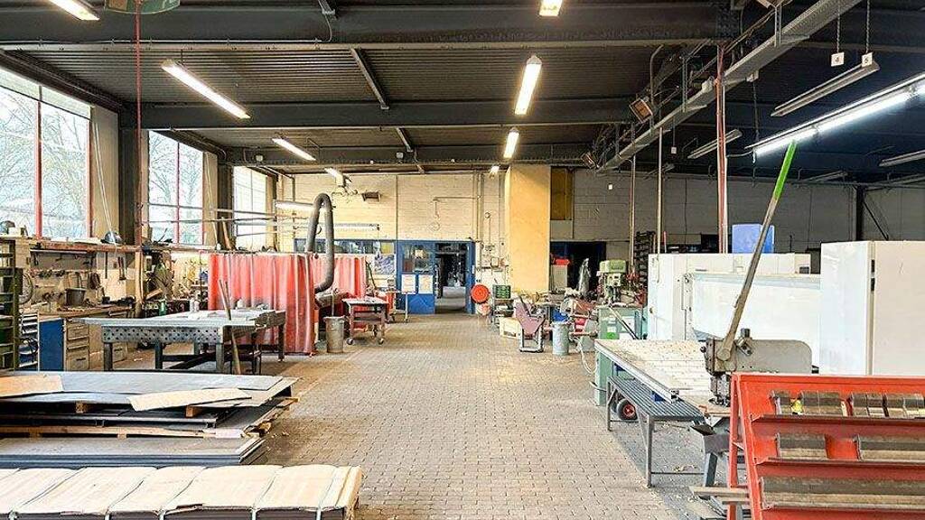 Lagerhalle zur Miete 1.990 € 500 m² Lagerfläche Ahlten Lehrte 31275
