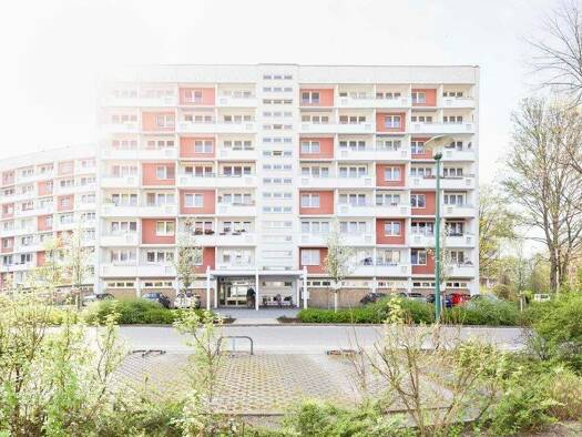 Studio zur Miete 264 € 1 Zimmer 33,1 m² 2. Geschoss frei ab 01.05.2026 Hainstraße 22 Sandow Cottbus 03042