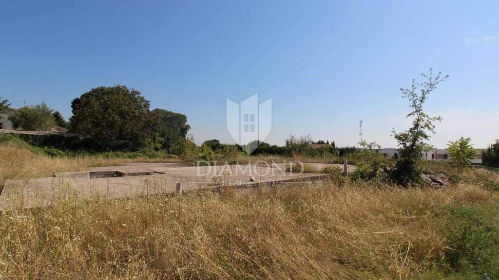 Land-/Forstwirtschaft zum Kauf 150.000 € Svetvincenat Svetvincenat