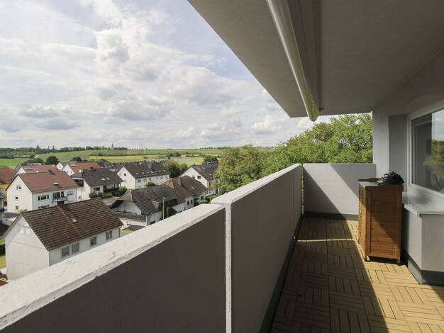 Wohnung zum Kauf 299.000 € 3 Zimmer 87,3 m² 5. Geschoss Flörsheim Flörsheim 65439