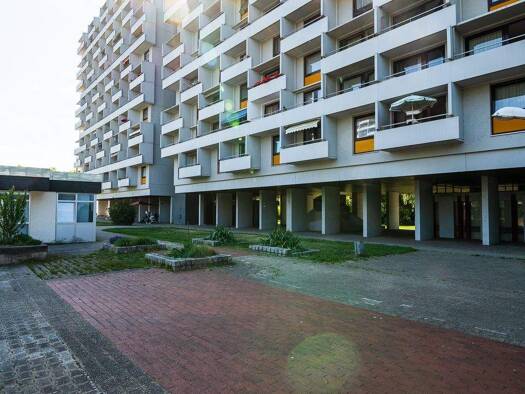 Wohnung zur Miete 998 € 3 Zimmer 84 m² 2. Geschoss frei ab 01.01.2026 Rostocker Str. 51/267 Bad Cannstatt Stuttgart 70376