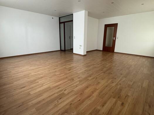Wohnung zur Miete 1.050 € 3 Zimmer 99 m² Geschoss 1/3 frei ab sofort Oggersheim Ludwigshafen am Rhein 67071