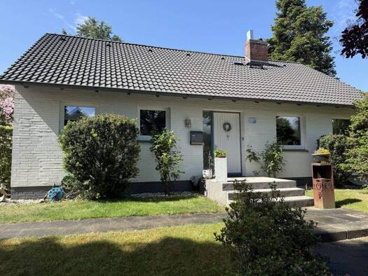 Einfamilienhaus zum Kauf 395.000 € 6 Zimmer 143,1 m² 1.208 m² Grundstück Salzhausen 21376