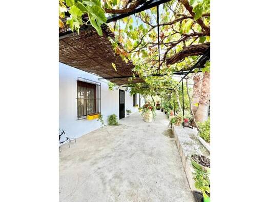 Chalet zum Kauf 250.000 € 5 Zimmer 250 m² Jaén 23009