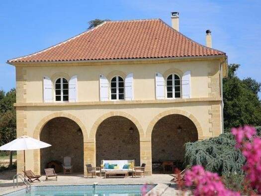 Villa zum Kauf provisionsfrei 1.200.000 € 4 Zimmer 210 m² 1.172 m² Grundstück frei ab sofort  Lamonzie Saint Martin 24680