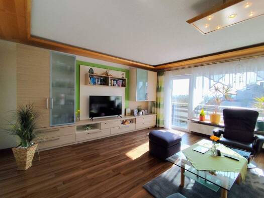 Wohnung zum Kauf 149.000 € 3 Zimmer 73,9 m² 1. Geschoss Melkendorf Kulmbach 95326