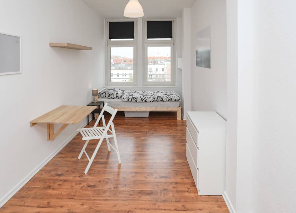 Wohnung zur Miete Wohnen auf Zeit 715 € 4 Zimmer 9,7 m²<br/>Wohnfläche 19.02.2025<br/>Verfügbarkeit Rheinstraße 2-3 Friedenau Berlin 12159