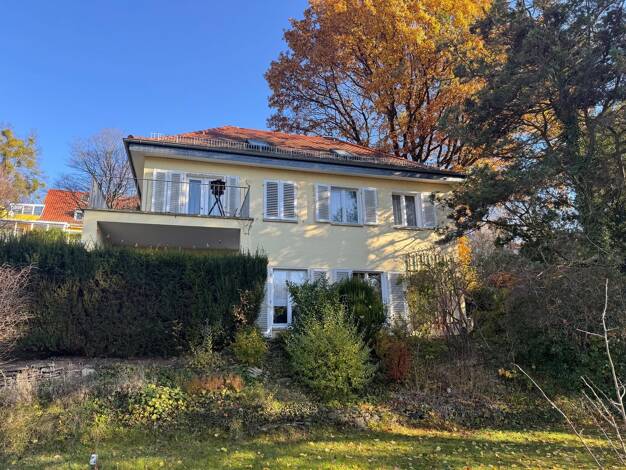 Einfamilienhaus zum Kauf 995.000 € 7 Zimmer 195 m² 930 m² Grundstück Bühlau/Weißer Hirsch Dresden 01324