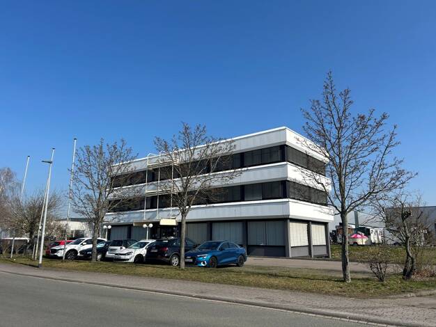 Bürogebäude zum Kauf als Kapitalanlage geeignet 733 € 1.160 m² 2.400 m² Grundstück Gerichshain Machern 04827