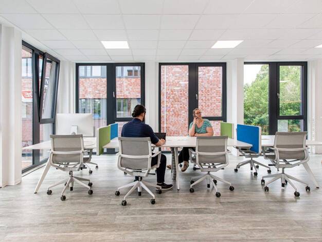 Bürofläche zur Miete provisionsfrei 229 € 10 m² Bürofläche Neufeldtstrasse 6 Ravensberg Kiel 24118