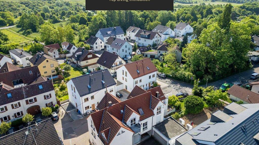 Wohnung zum Kauf 435.000 € 4 Zimmer 131 m² 2. Geschoss frei ab sofort Wallau Hofheim am Taunus 65719