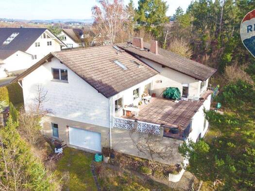 Mehrfamilienhaus zum Kauf 425.000 € 9 Zimmer 360 m² 1.098 m² Grundstück Schadeck Runkel 65594