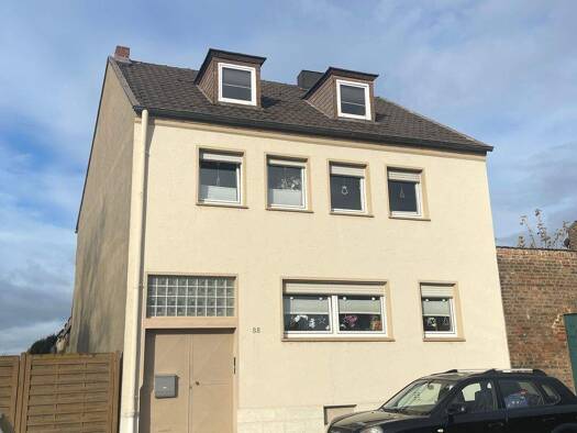Einfamilienhaus zum Kauf 299.000 € 7 Zimmer 165 m² 633 m² Grundstück Gürzenich Düren 52355