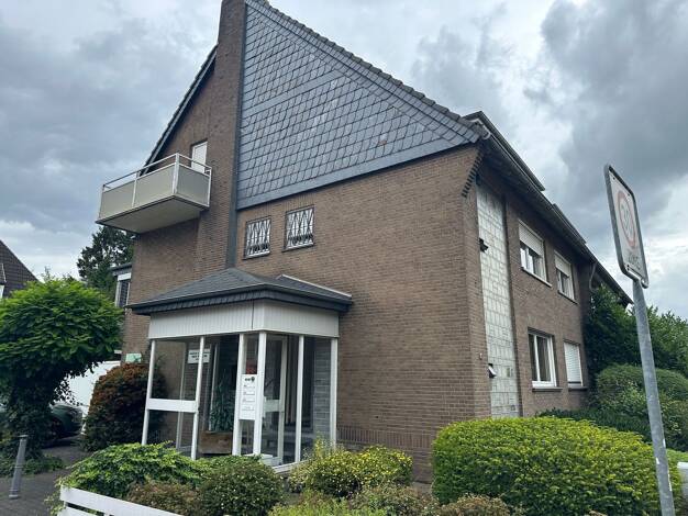 Mehrfamilienhaus zum Kauf 439.000 € 13 Zimmer 261,1 m² 379 m² Grundstück Emmerich Emmerich am Rhein 46446