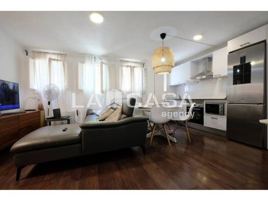 Wohnung zum Kauf 269.000 € 3 Zimmer 80 m² Barcelona 08035
