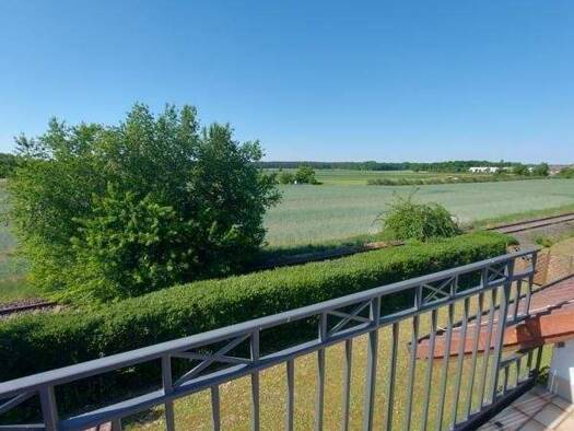 Haus zum Kauf 785.000 € 7 Zimmer 243 m² 1.407 m² Grundstück Wiesentheid 97353