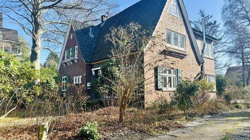Villa zum Kauf 2.400.000 € 7 Zimmer 212 m² 1.925 m² Grundstück Lokstedt Hamburg / Lokstedt 22529