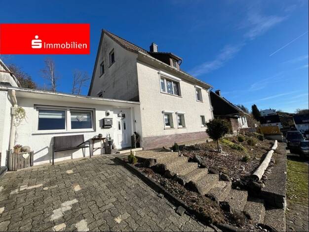 Einfamilienhaus zum Kauf 169.500 € 5 Zimmer 130 m² 998 m² Grundstück Steinbrücken Dietzhölztal 35716