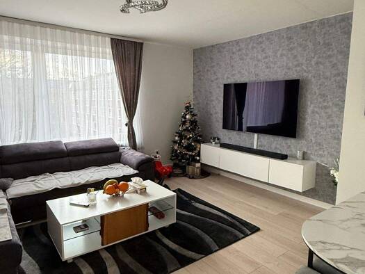 Wohnung zur Miete 792 € 2 Zimmer 49,1 m² 3. Geschoss frei ab 15.01.2026 Winterhude Hamburg 22301