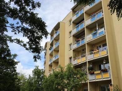 Wohnung zur Miete 360 € 3 Zimmer 62,9 m² 2. Geschoss Ahornstraße 7 Lusan Gera 07549