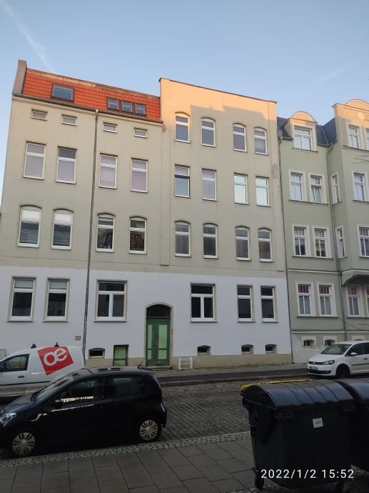 Terrassenwohnung zur Miete 750 € 4 Zimmer 103 m²<br/>Wohnfläche EG<br/>Geschoss 01.12.2024<br/>Verfügbarkeit Niemeyerstr. 8 Südliche Innenstadt Halle (Saale) 06110