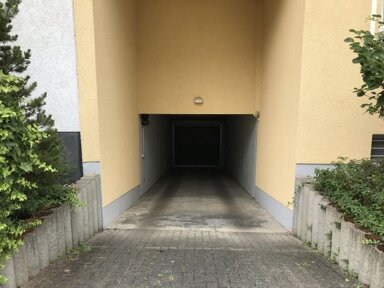 Tiefgaragenstellplatz zur Miete provisionsfrei Cäsariusstraße 25 Rüngsdorf Bonn 53173