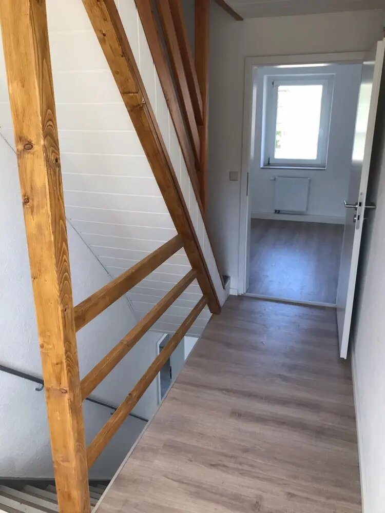 Wohnung zur Miete 700 € 6 Zimmer 108 m²<br/>Wohnfläche ab sofort<br/>Verfügbarkeit Dresdener Straße Colditz Bad Lausick 04680