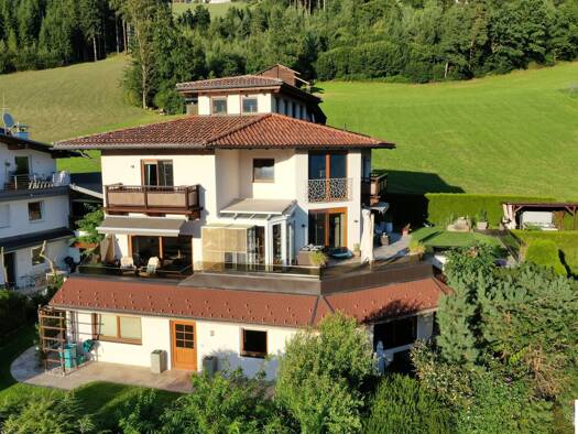 Haus zum Kauf 1.450.000 € 310 m² 810 m² Grundstück Hart im Zillertal 6265