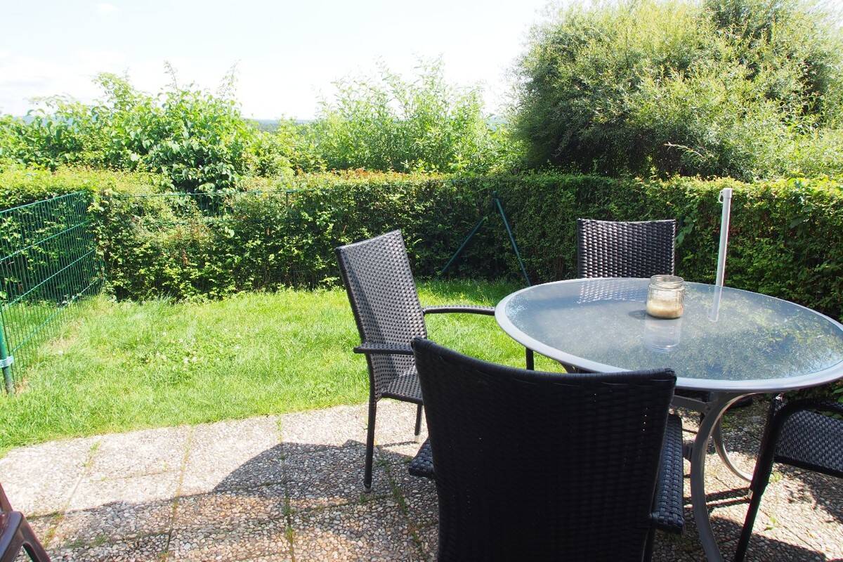 Immobilie in Zandt - Gepflegte Ferienhaus-Doppelhaushälfte in der Gemeinde Zandt, Nähe der Stadt Cham - Bild 1