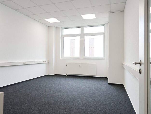 Büro zur Miete 2 € 21,1 m² Bürofläche Europark Fichtenhain A 13 a-c Fischeln Krefeld 47807