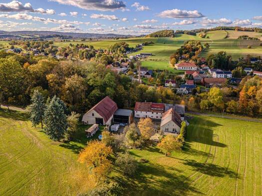 Haus zum Kauf 270.000 € 8 Zimmer 265 m² 3.000 m² Grundstück Hainewalde 02779