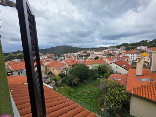Wohnung zum Kauf 260.000 € 3 Zimmer 60 m² Geschoss 2/2 Mali Lošinj Mali Lošinj 51550