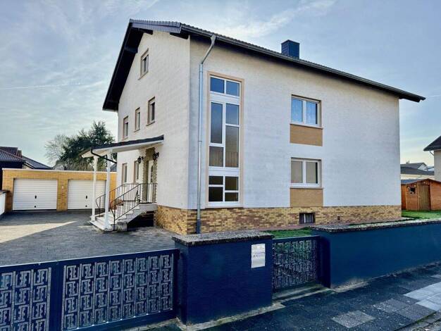 Mehrfamilienhaus zum Kauf 595.000 € 7 Zimmer 200 m² 606 m² Grundstück Ober-Roden Rödermark 63322
