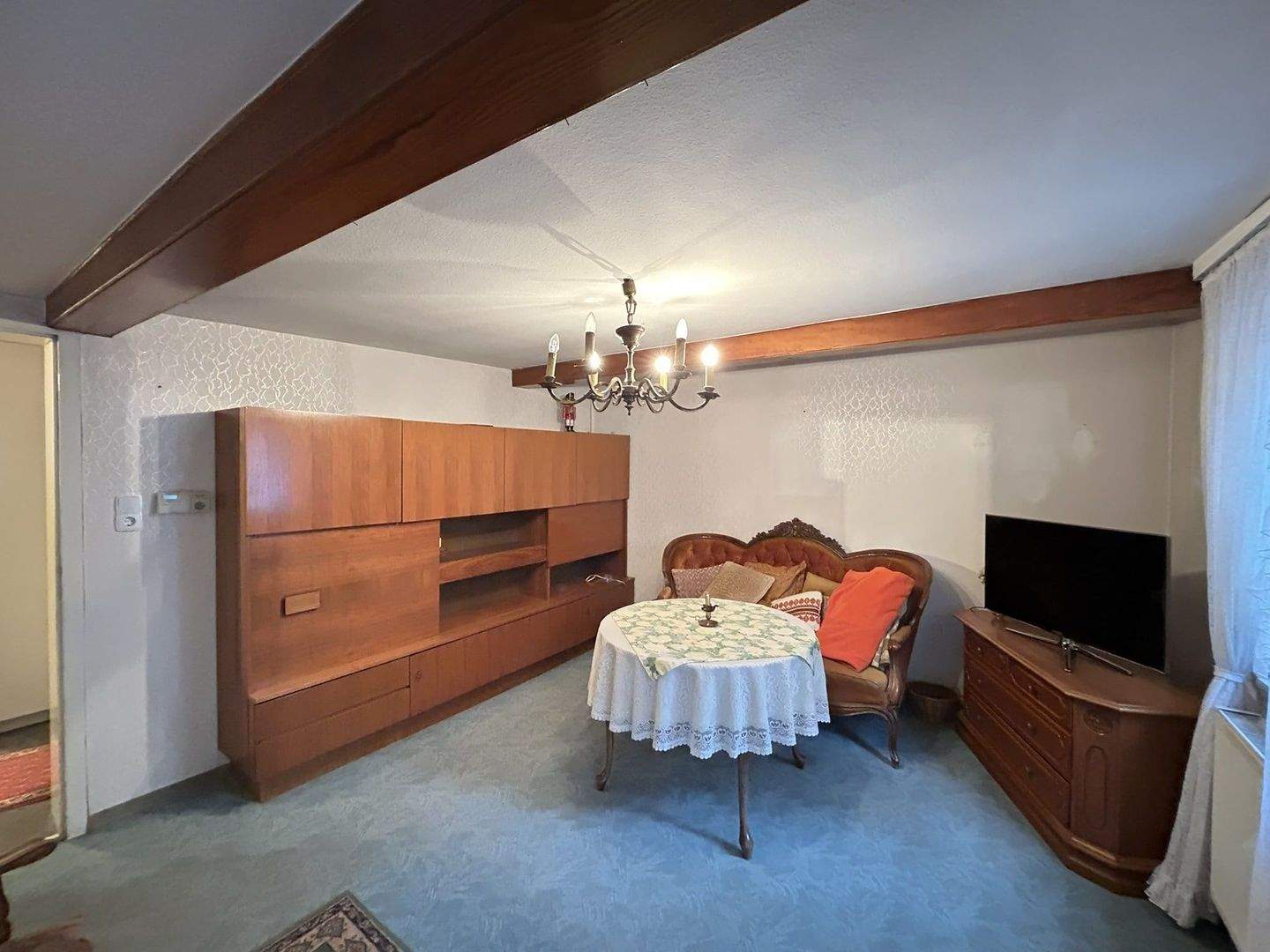 Immobilie in Karlstadt - Denkmalgeschütztes Einfamilienhaus im Zentrum von Karlstadt - Bild 2