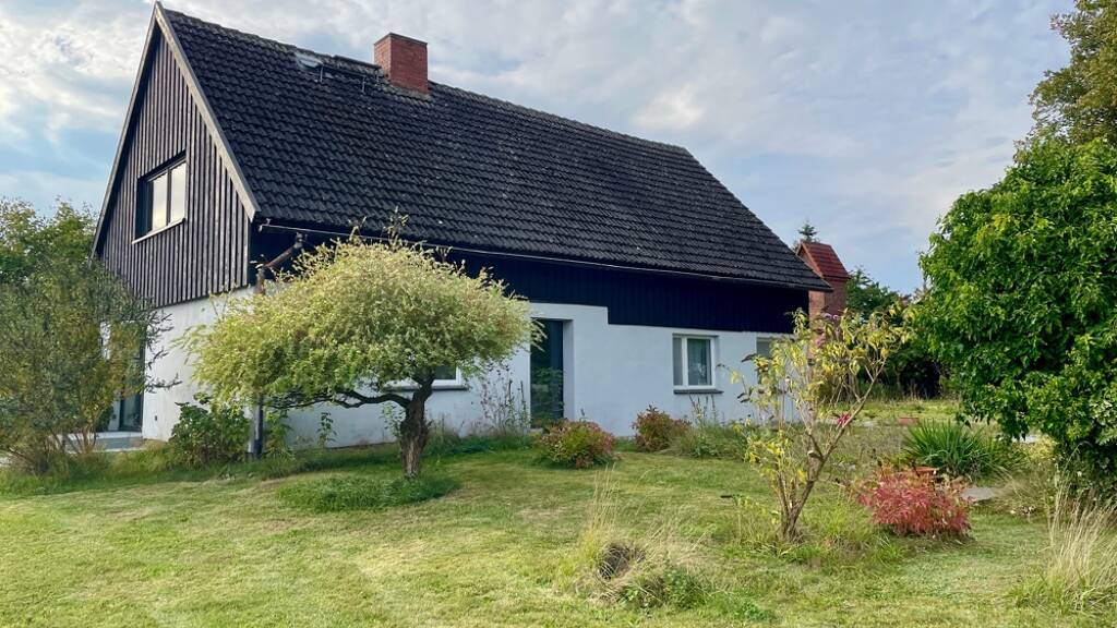 Einfamilienhaus zum Kauf 235.000 € 3 Zimmer 90 m² 1.675 m² Grundstück Zum Tempel 1 Boissow 19246