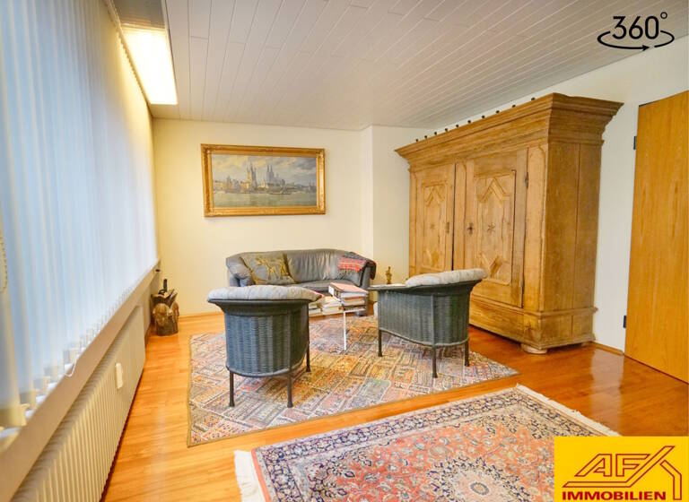 Wohnung zum Kauf 189.000 € 4 Zimmer 127 m²<br/>Wohnfläche Arnsberg Arnsberg 59821