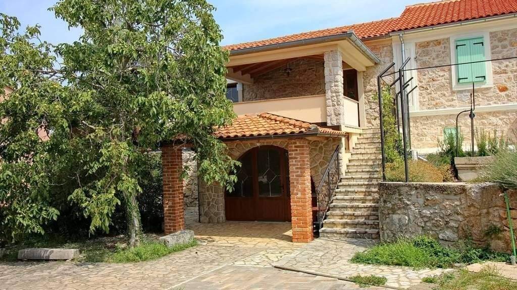 Haus zum Kauf 450.000 € 6 Zimmer 150 m² Dobrinj Dobrinj