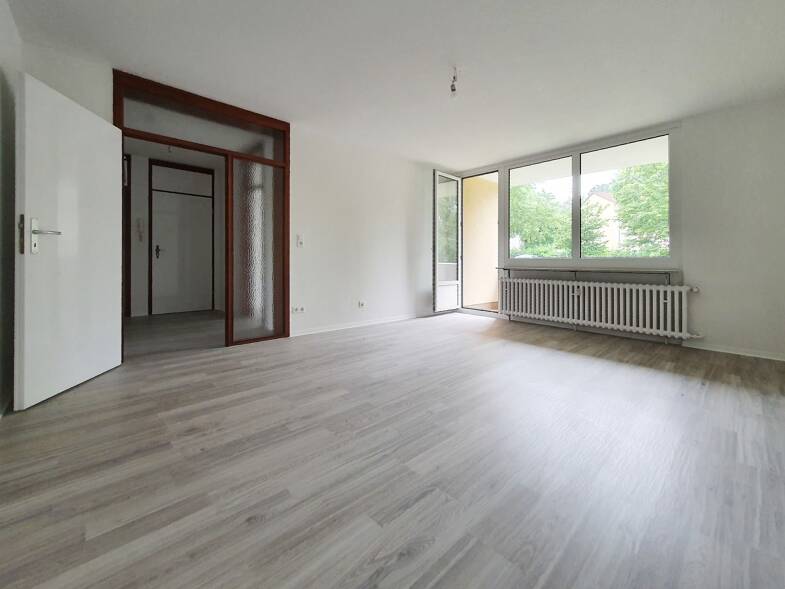 Wohnung zur Miete 385 € 3 Zimmer 68,8 m² EG Karl-Schloemer-Straße 3 Königsburg Werdohl 58791