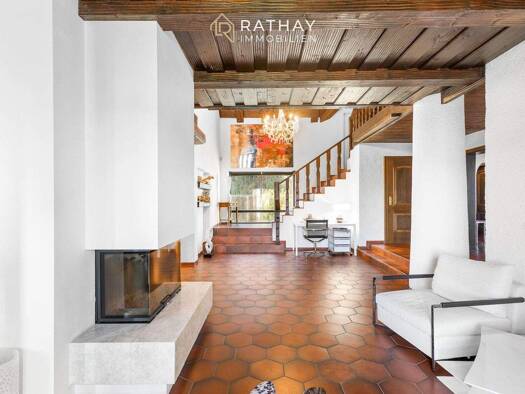 Villa zum Kauf 1.590.000 € 9 Zimmer 374,8 m² 1.611 m² Grundstück Landshut / Achdorf 84036