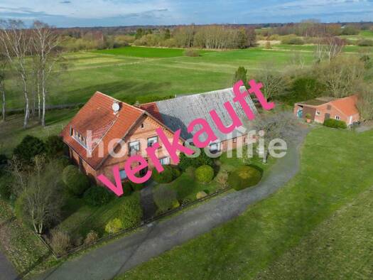 Bauernhaus zum Kauf provisionsfrei 8 Zimmer 336 m² 17.671 m² Grundstück Stuhr 28816